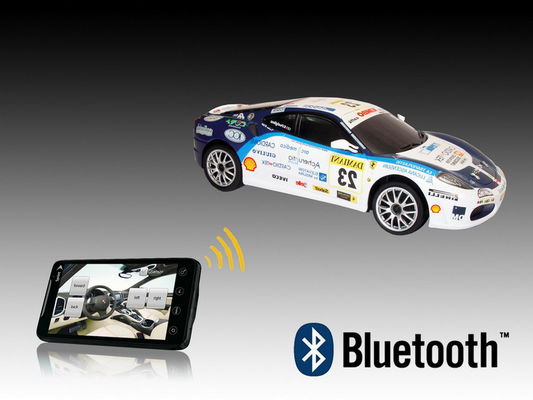 Carro RC controlado pelo Bluetooth